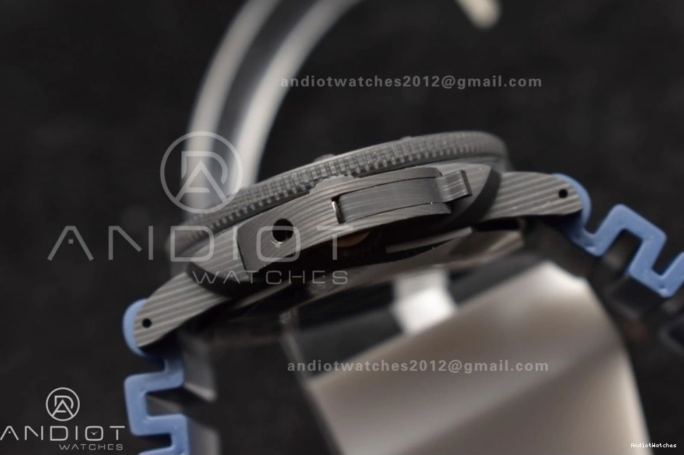 Dial W 439 Trendsetting P Best Carbotech SBF Blue 1:1 Blue Rubber Edition Strap PAM1232 on 0124